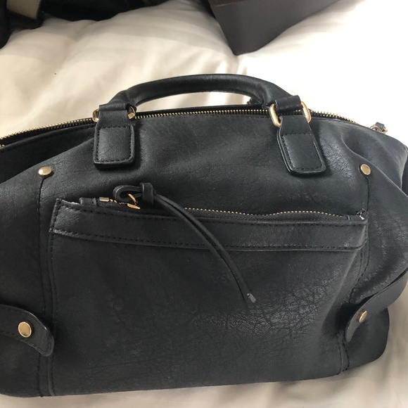 Black Mode Luxe PVC Satchel - Great Lining - Picture 1 of 4